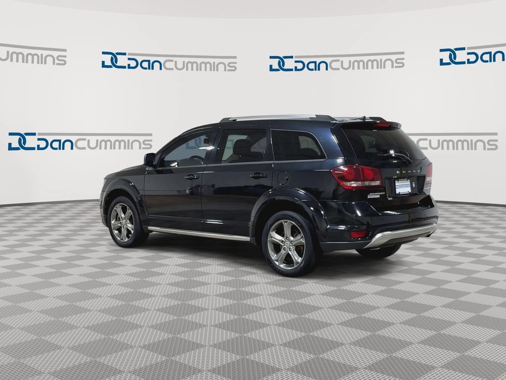 Used 2017 Dodge Journey Crossroad FWD image 6
