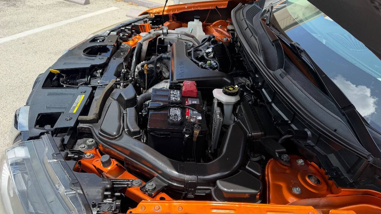 Used 2018 Nissan Rogue SL FWD image 23