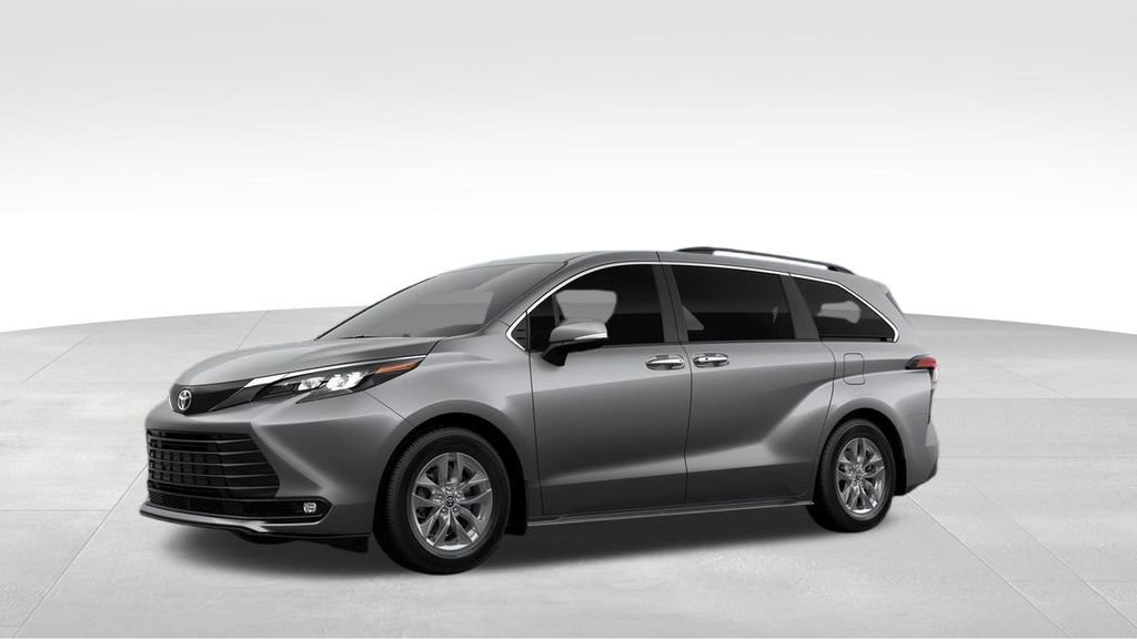 New 2026 Toyota Sienna XLE image 2