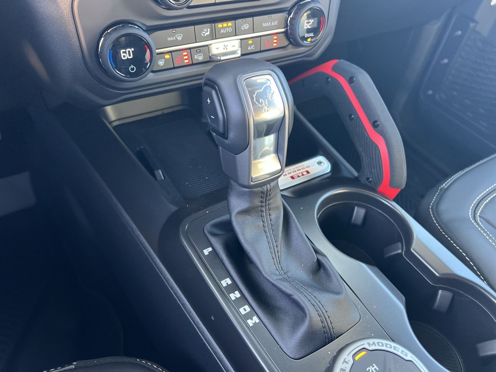 New 2026 Ford Bronco Outer Banks w/ Sasquatch Package AWD/4WD image 22