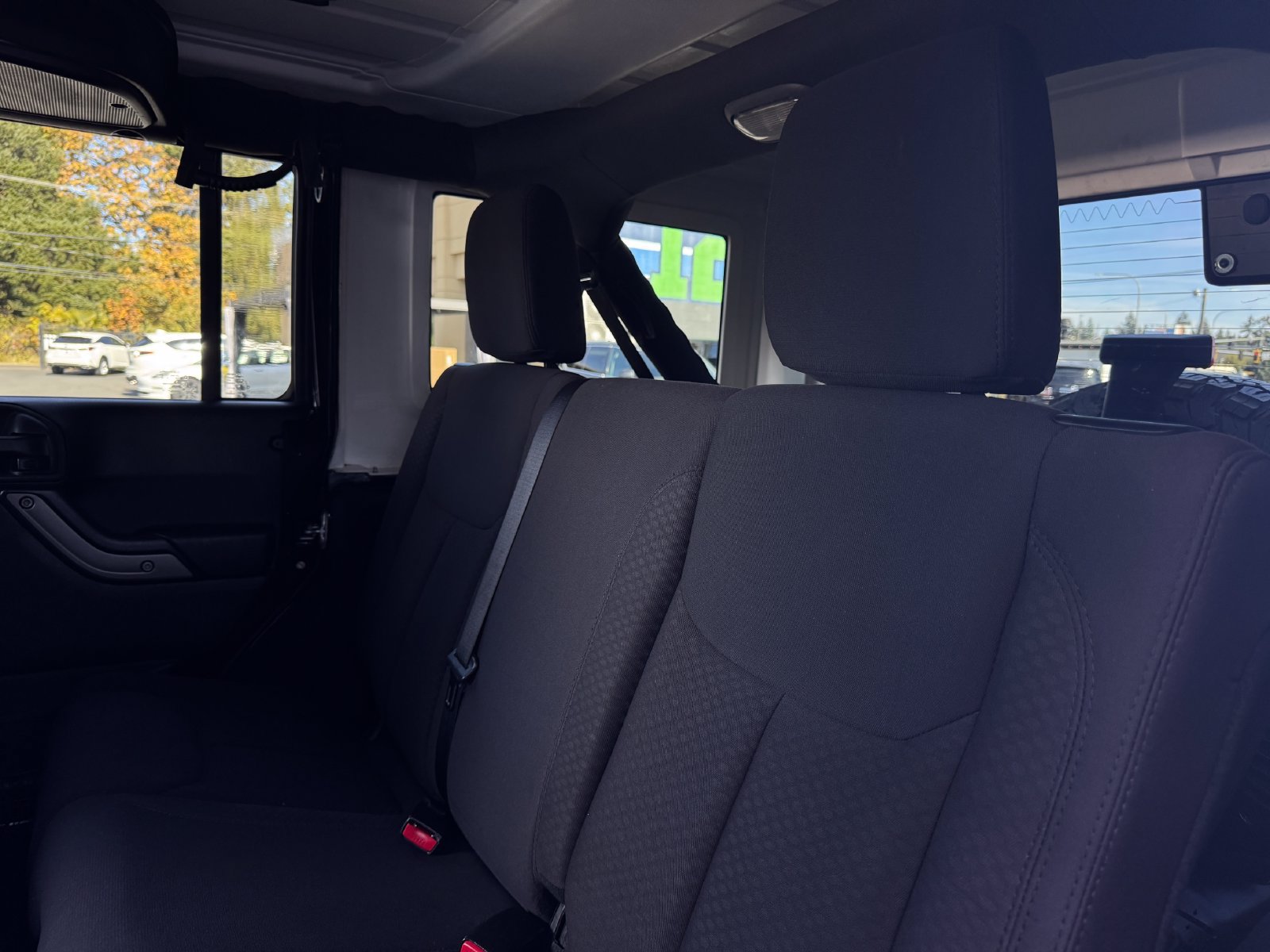 Used 2015 Jeep Wrangler Unlimited Sport AWD/4WD image 14
