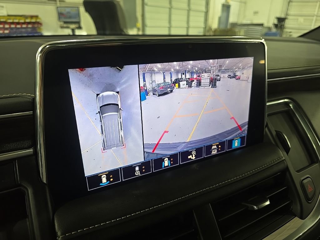 Used 2021 Chevrolet Tahoe Premier w/ Premium Package image 23