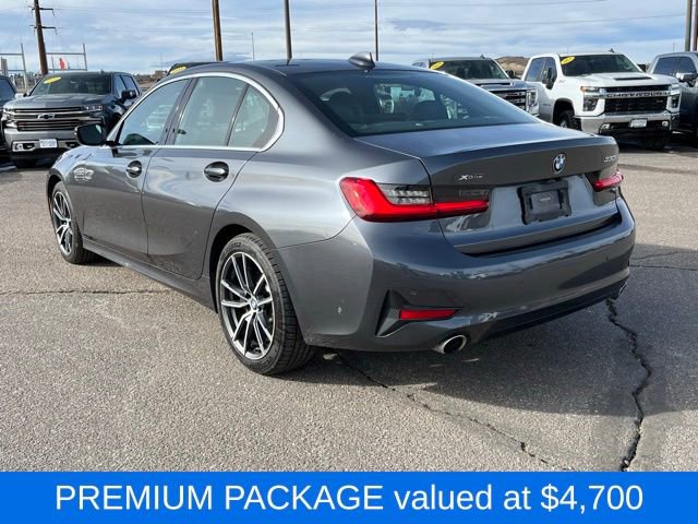 Used 2020 BMW 330i xDrive Sedan w/ Premium Package image 3