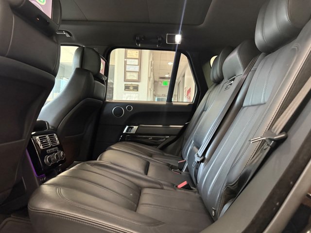 Used 2016 Land Rover Range Rover Supercharged AWD/4WD image 6