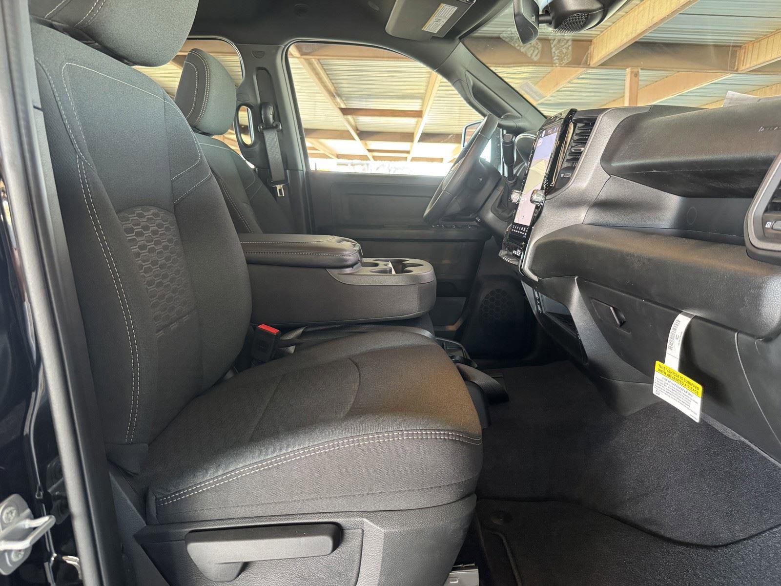 New 2026 RAM 2500 Tradesman AWD/4WD image 40