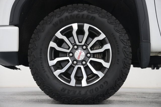 Used 2020 GMC Sierra 1500 AT4 w/ AT4 Premium Package AWD/4WD image 12