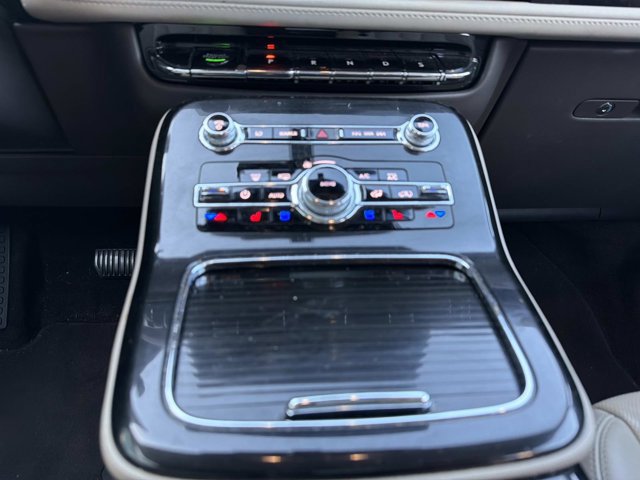 Certified 2023 Lincoln Nautilus Reserve w/ Equipment Group 201A FWD image 33