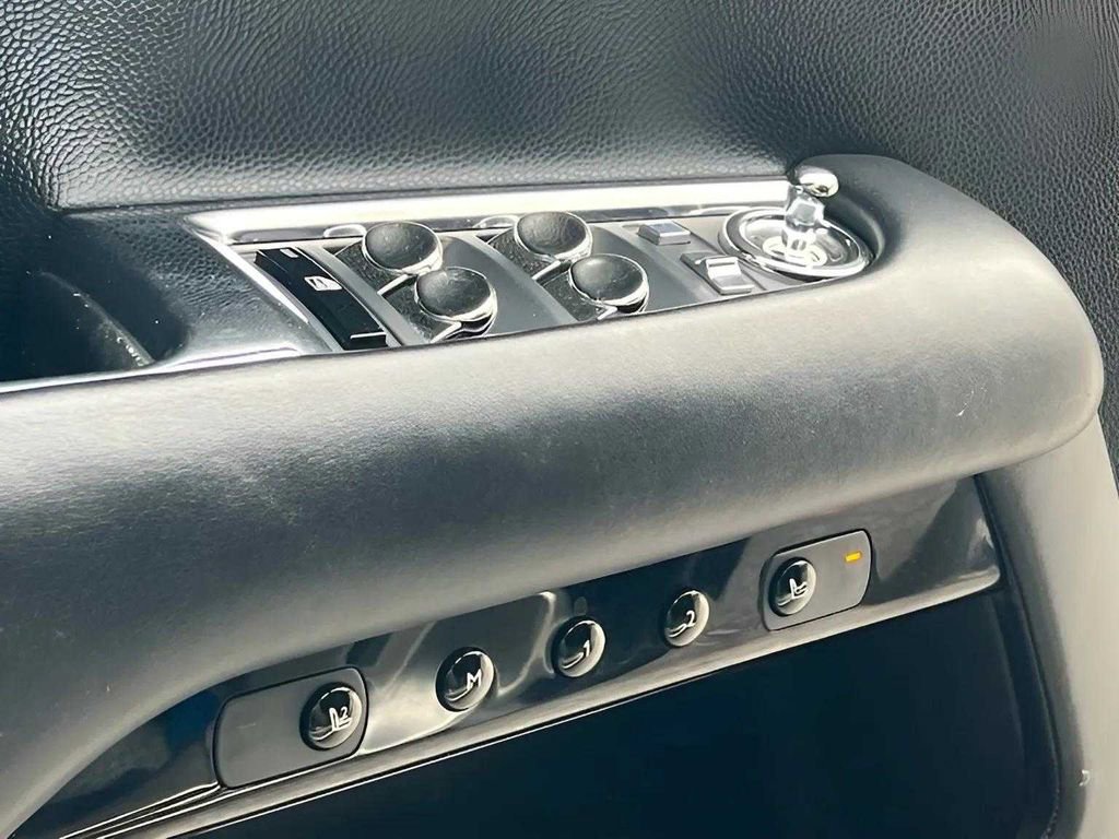 Certified 2017 Rolls-Royce Dawn image 14