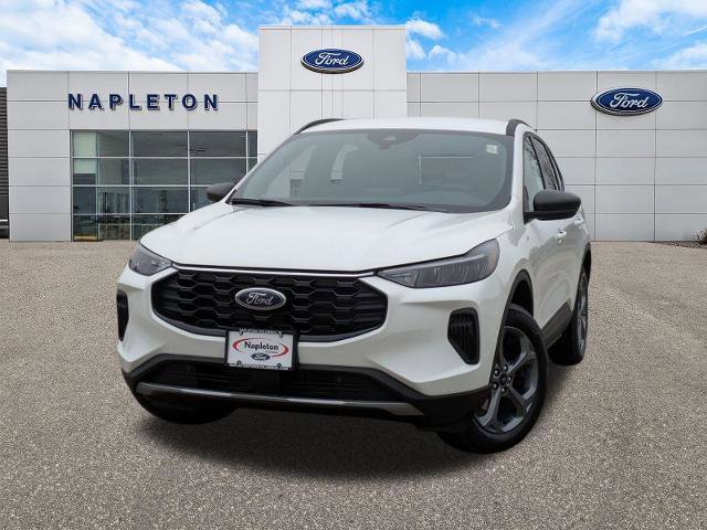 New 2025 Ford Escape ST-Line w/ Cold Weather Package image 31