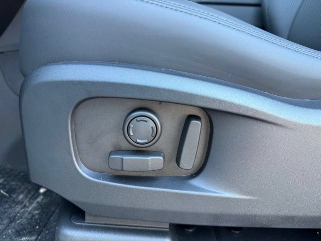 Certified 2026 Land Rover Defender 110 S AWD/4WD image 18