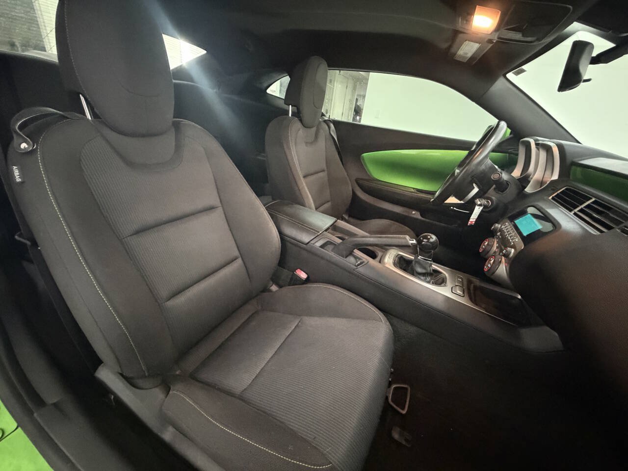 Used 2010 Chevrolet Camaro LT RWD image 19