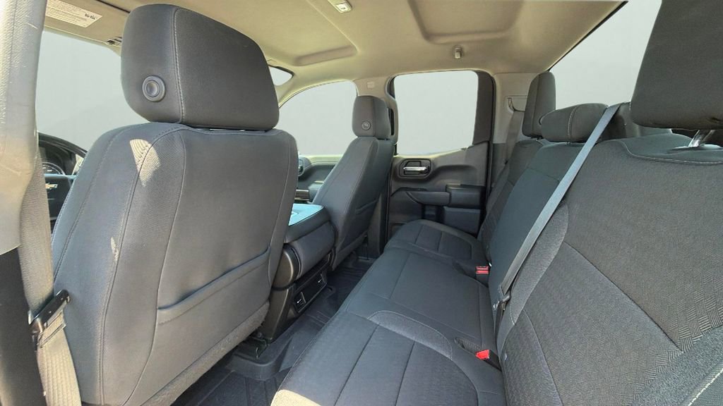 Certified 2020 Chevrolet Silverado 1500 LT w/ Fleet Comfort Package AWD/4WD image 27