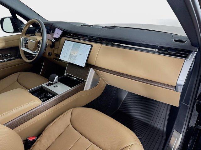 New 2026 Land Rover Range Rover Long Wheelbase SE image 31