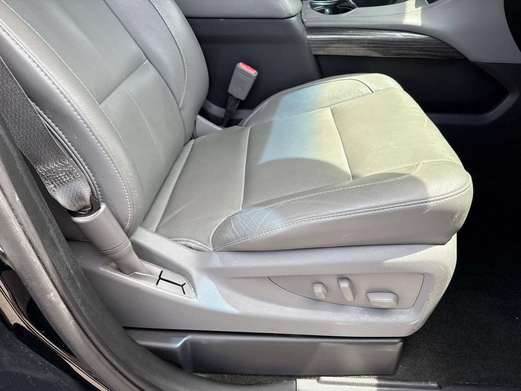 Used 2016 Chevrolet Tahoe LT AWD/4WD image 13