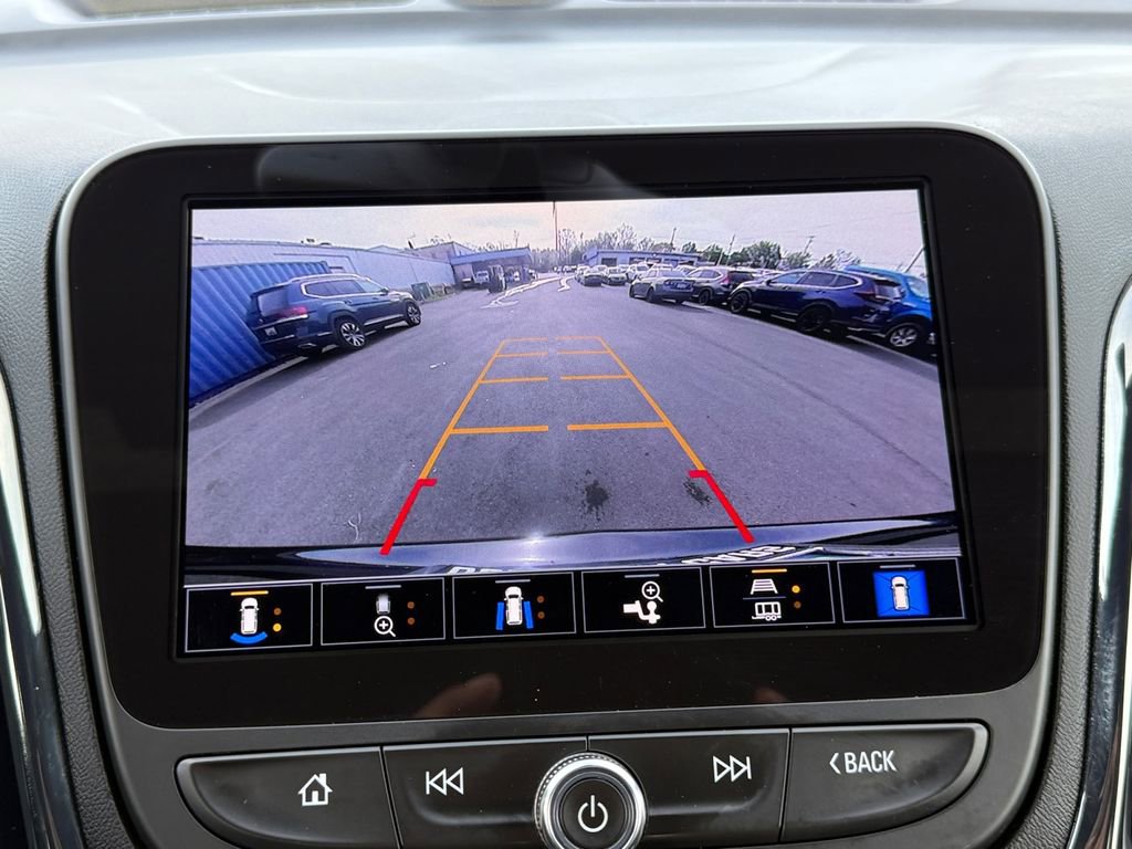 Used 2023 Chevrolet Equinox RS AWD/4WD image 15