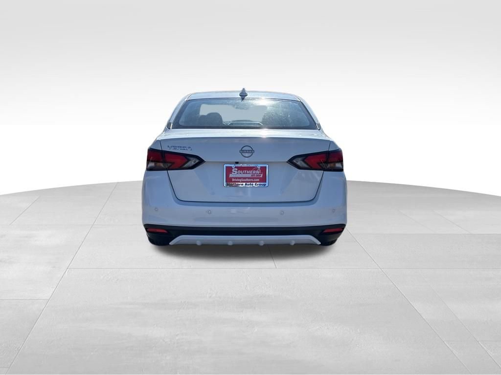New 2025 Nissan Versa SV w/ Trunk Package image 3