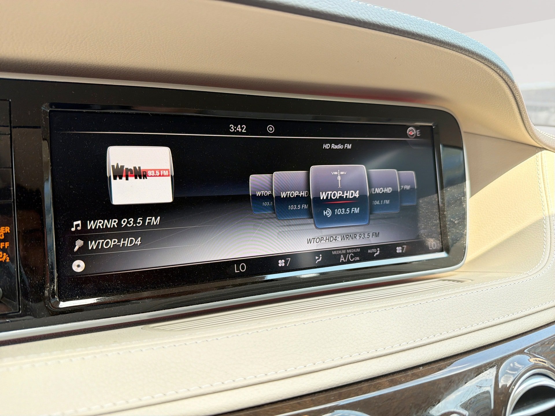 Used 2015 Mercedes-Benz S 550 4MATIC Sedan image 12
