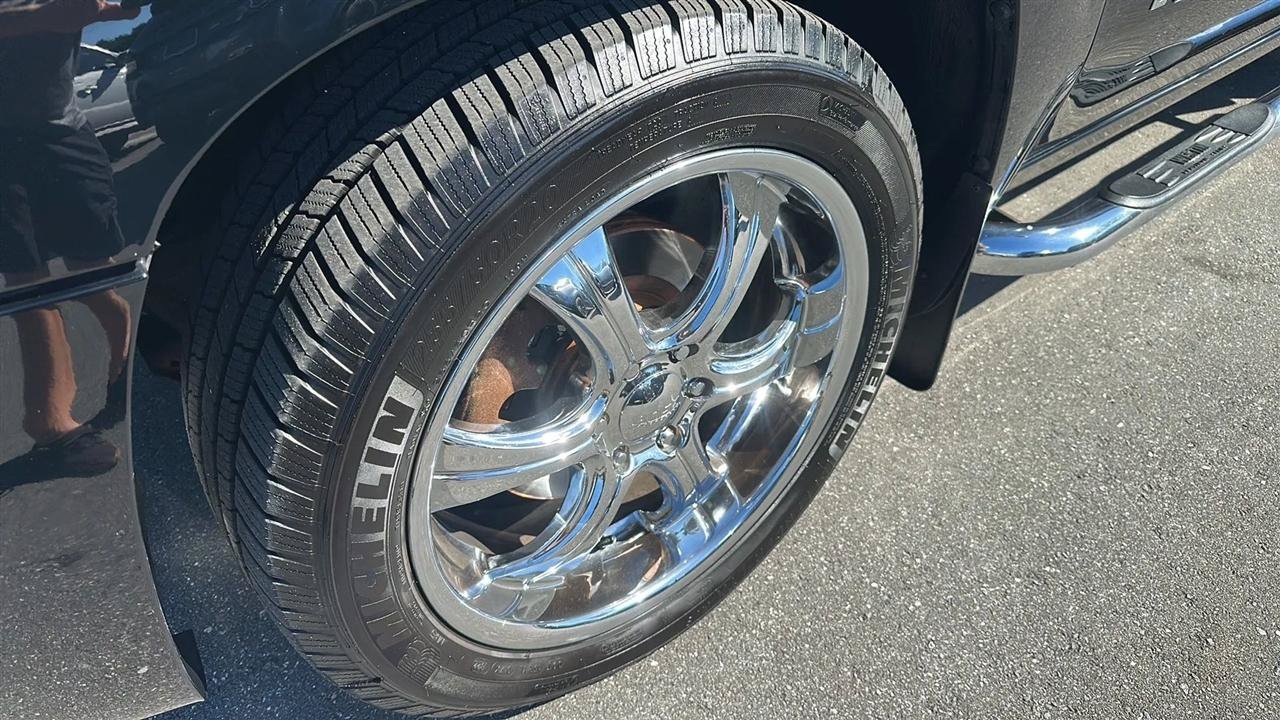 Used 2007 Chevrolet TrailBlazer SS AWD/4WD image 7