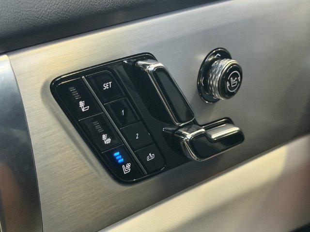 Used 2026 Cadillac Vistiq Luxury AWD/4WD image 34