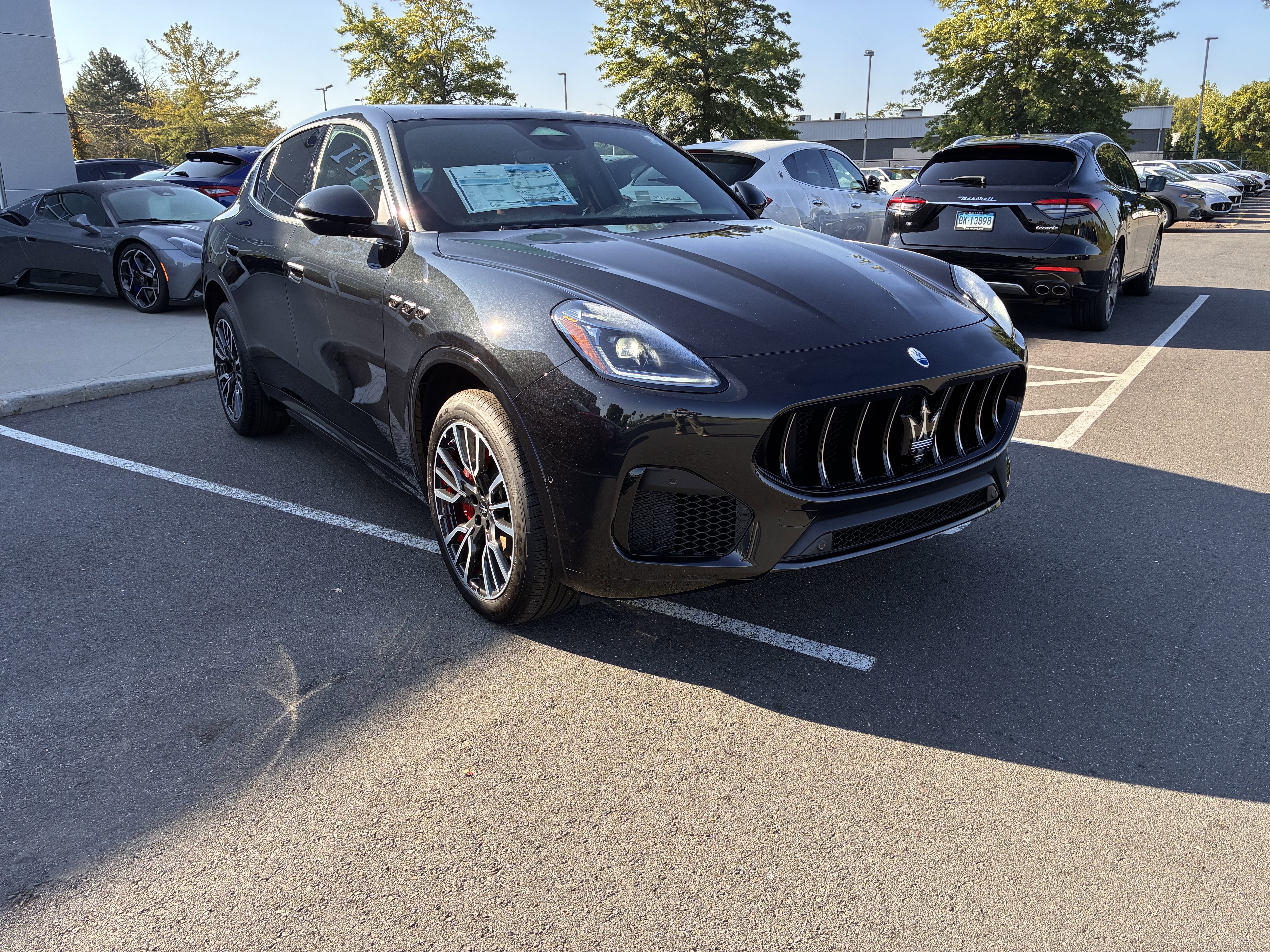 New 2025 Maserati Grecale GT image 4