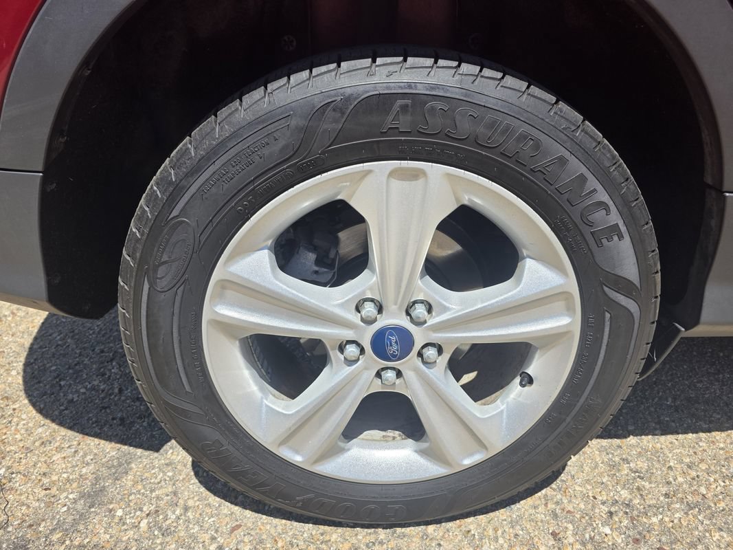 Used 2013 Ford Escape SE AWD/4WD image 39