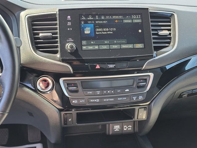 Used 2021 Honda Passport Touring image 13