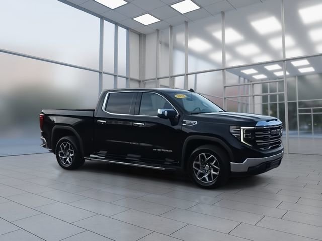 Used 2022 GMC Sierra 1500 SLT w/ SLT Convenience Package image 2