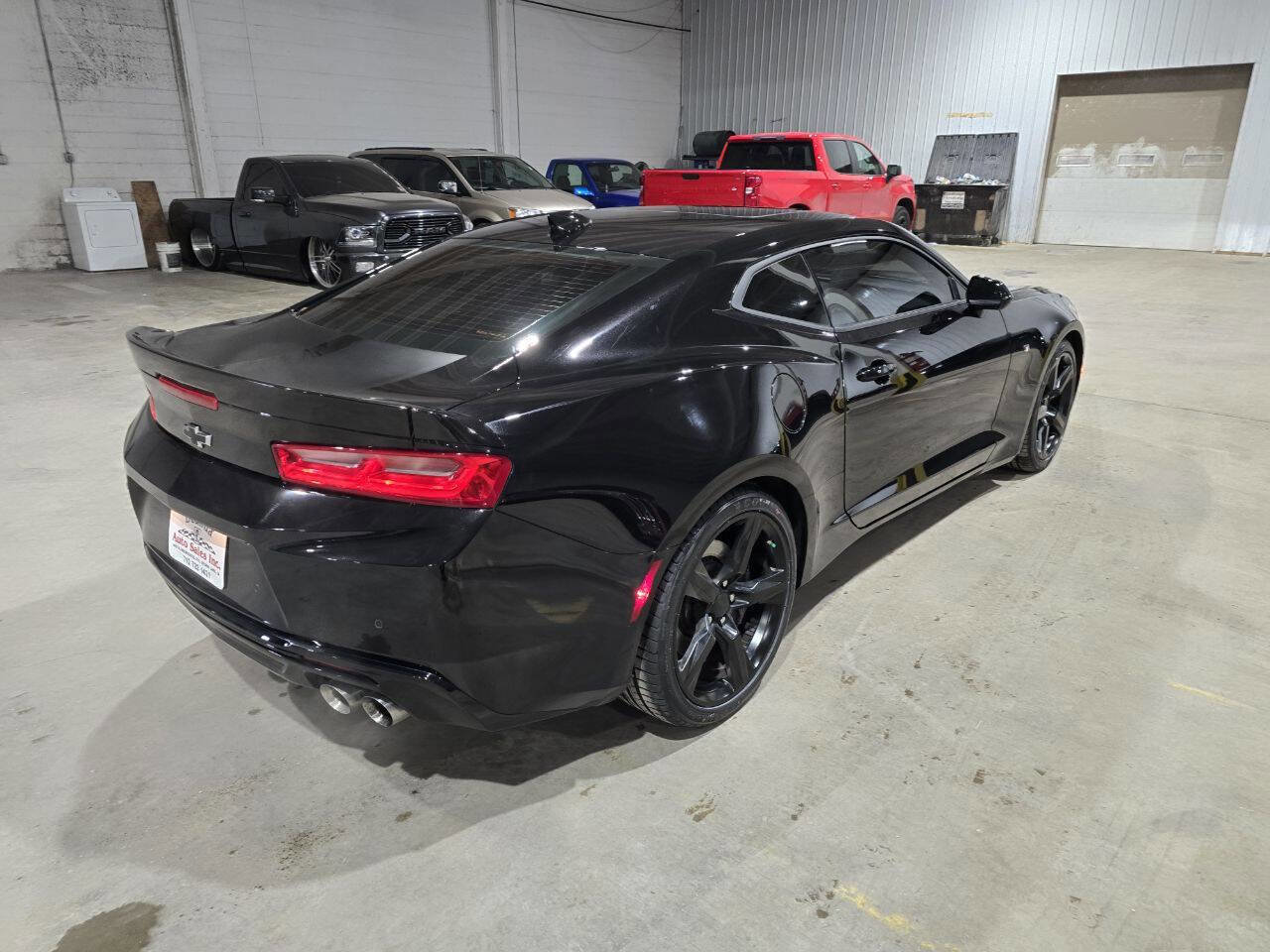 Used 2017 Chevrolet Camaro SS image 11