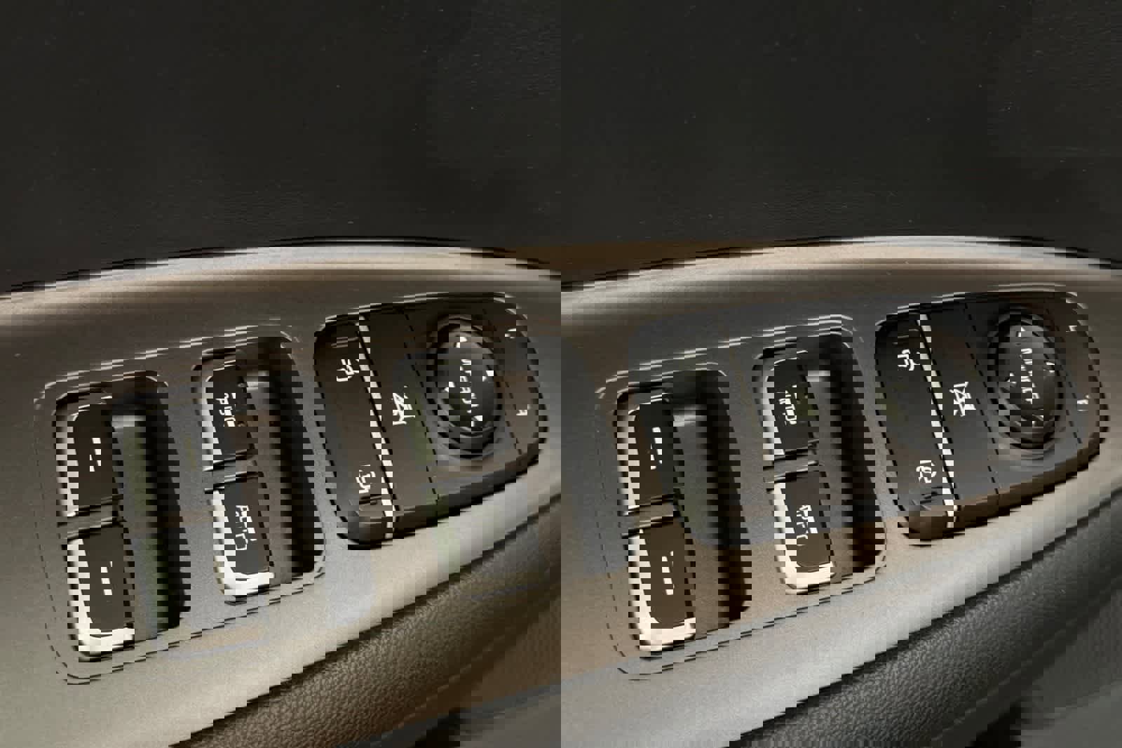 Used 2019 Kia Optima S image 13