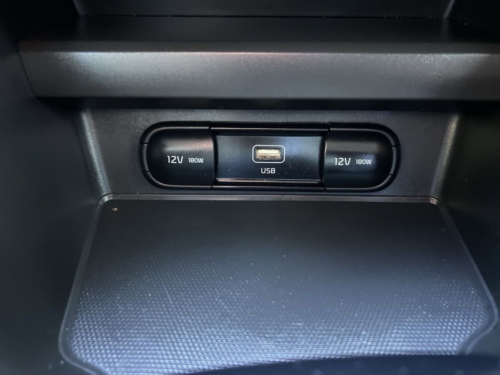 Used 2024 Kia Soul LX w/ Option Group 015 image 26