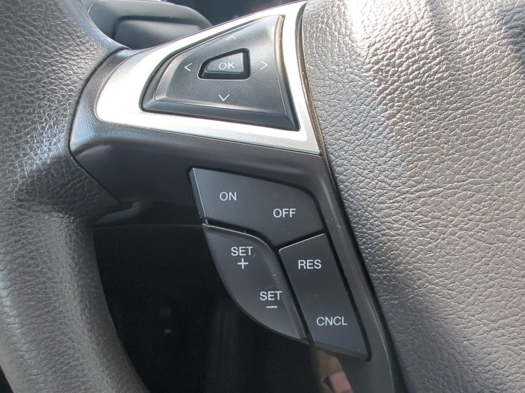 Used 2014 Ford Fusion SE image 12