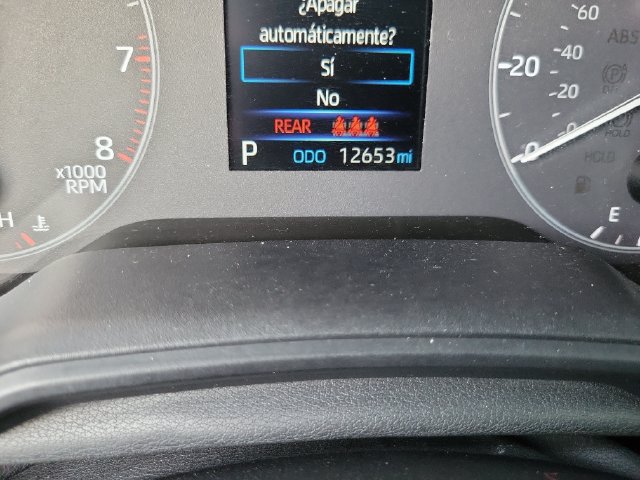 Used 2024 Toyota Corolla Cross LE AWD/4WD image 18
