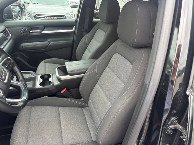 Used 2025 GMC Terrain Elevation FWD image 12