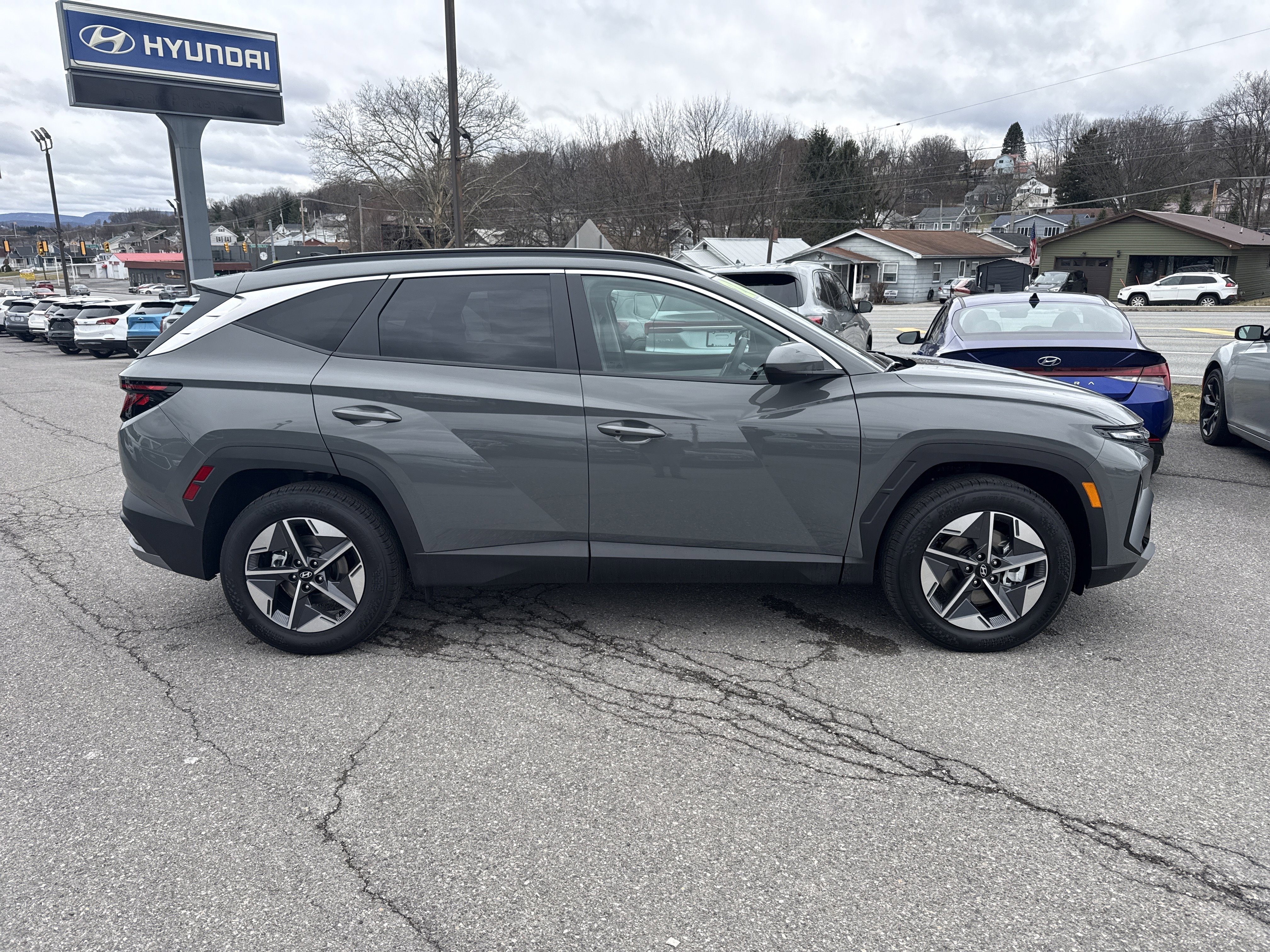 New 2026 Hyundai Tucson SEL image 2