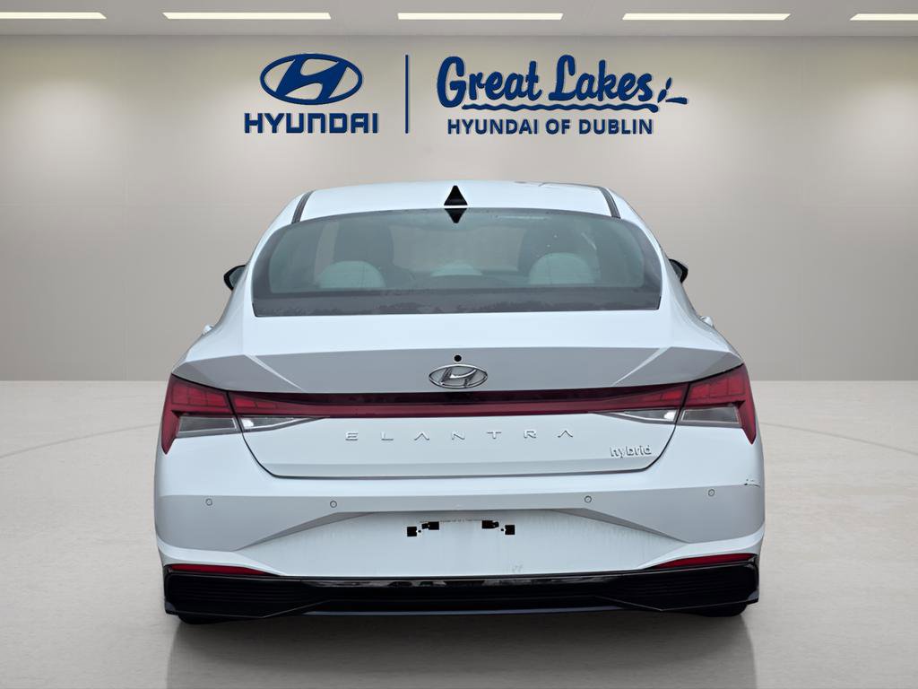 Used 2023 Hyundai Elantra Limited w/ Cargo Package image 4