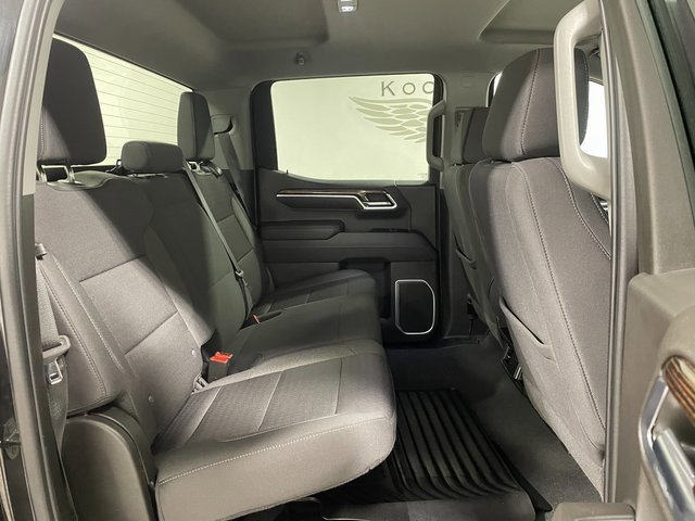 Used 2022 GMC Sierra 1500 SLE image 21