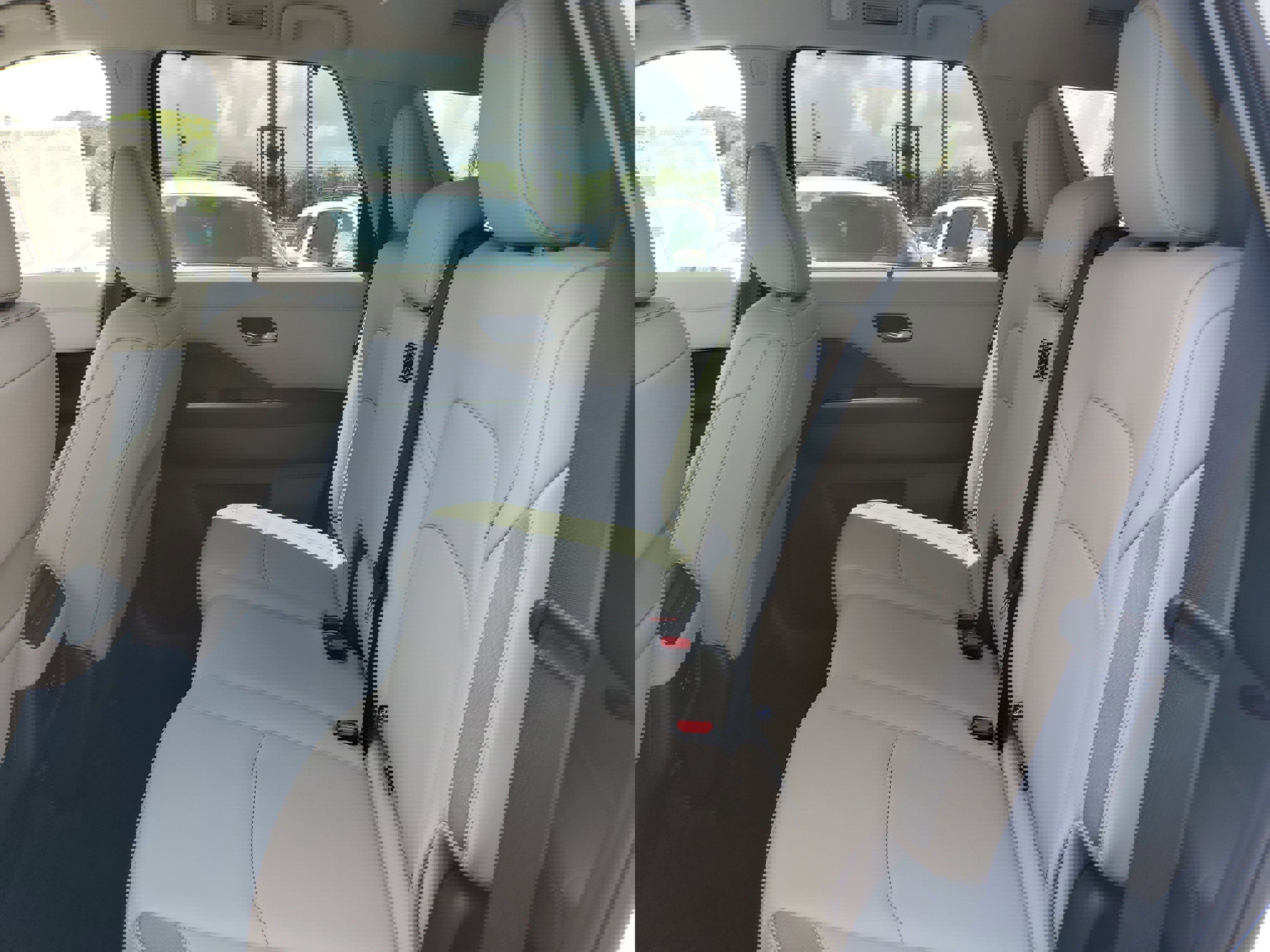 New 2025 Nissan Pathfinder SL w/ Cargo Package image 17