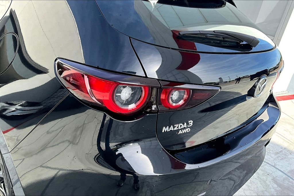 Used 2025 MAZDA MAZDA3 Hatchback w/Premium Plus Pkg AWD/4WD image 22
