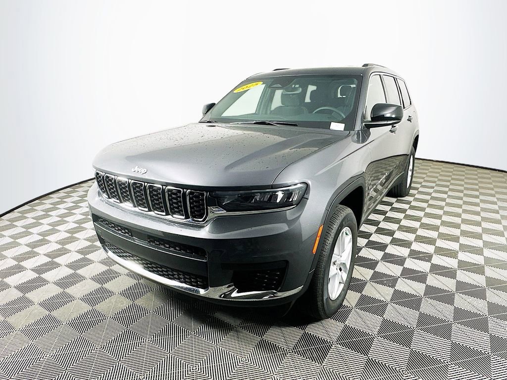 Certified 2025 Jeep Grand Cherokee L Laredo image 5