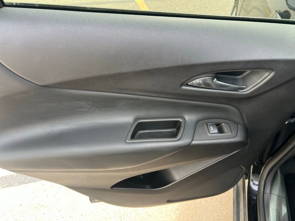 Used 2024 Chevrolet Equinox LT image 16