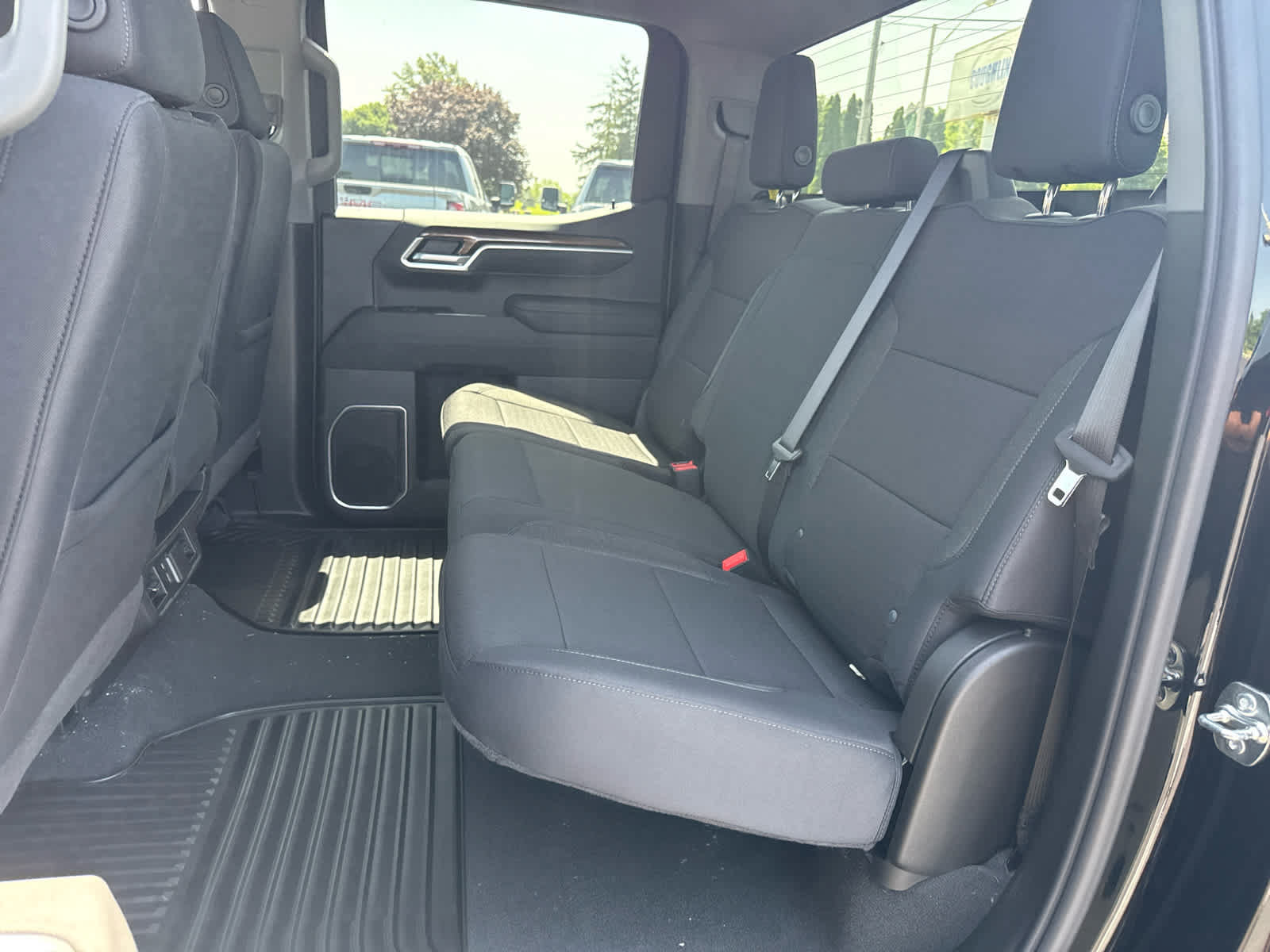 New 2026 Chevrolet Silverado 1500 RST AWD/4WD image 24