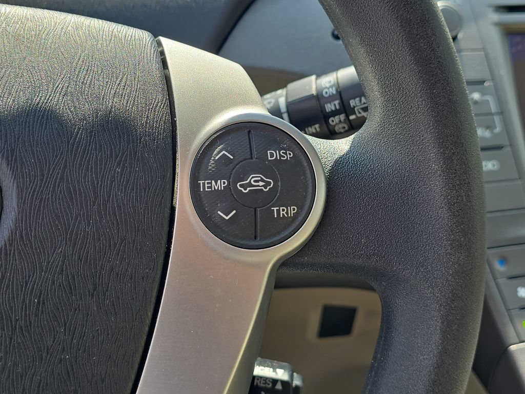 Used 2015 Toyota Prius Two FWD image 11