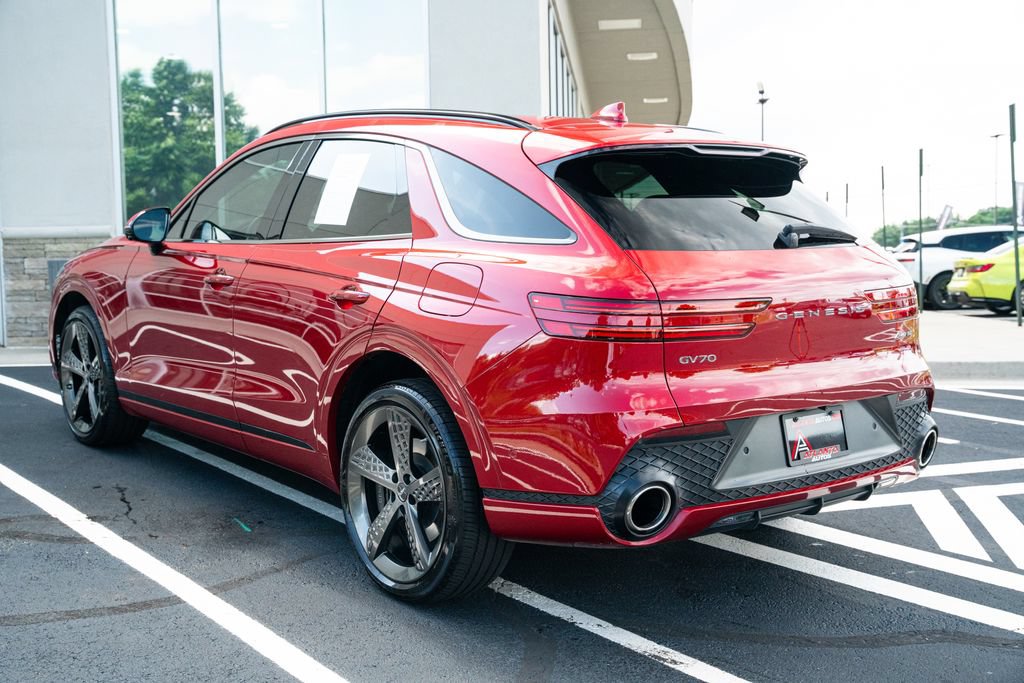 Used 2025 Genesis GV70 3.5T Sport w/ Sport Prestige Package AWD/4WD image 19