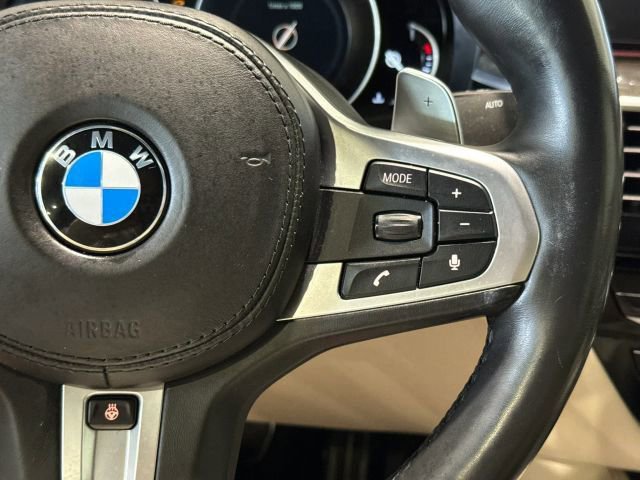Used 2018 BMW 540i w/ M Sport Package RWD image 17
