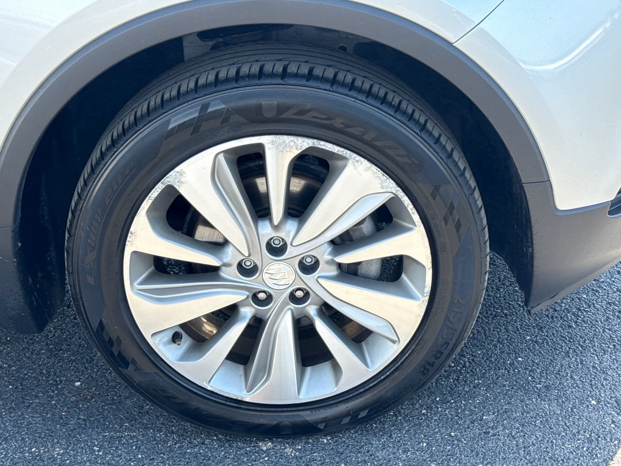 Used 2020 Buick Encore Preferred w/ Safety Package FWD image 9