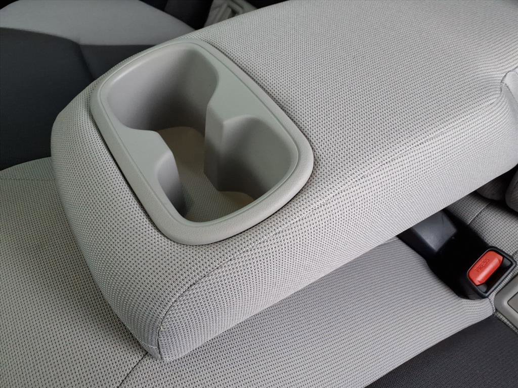 Used 2025 Toyota Corolla LE image 33