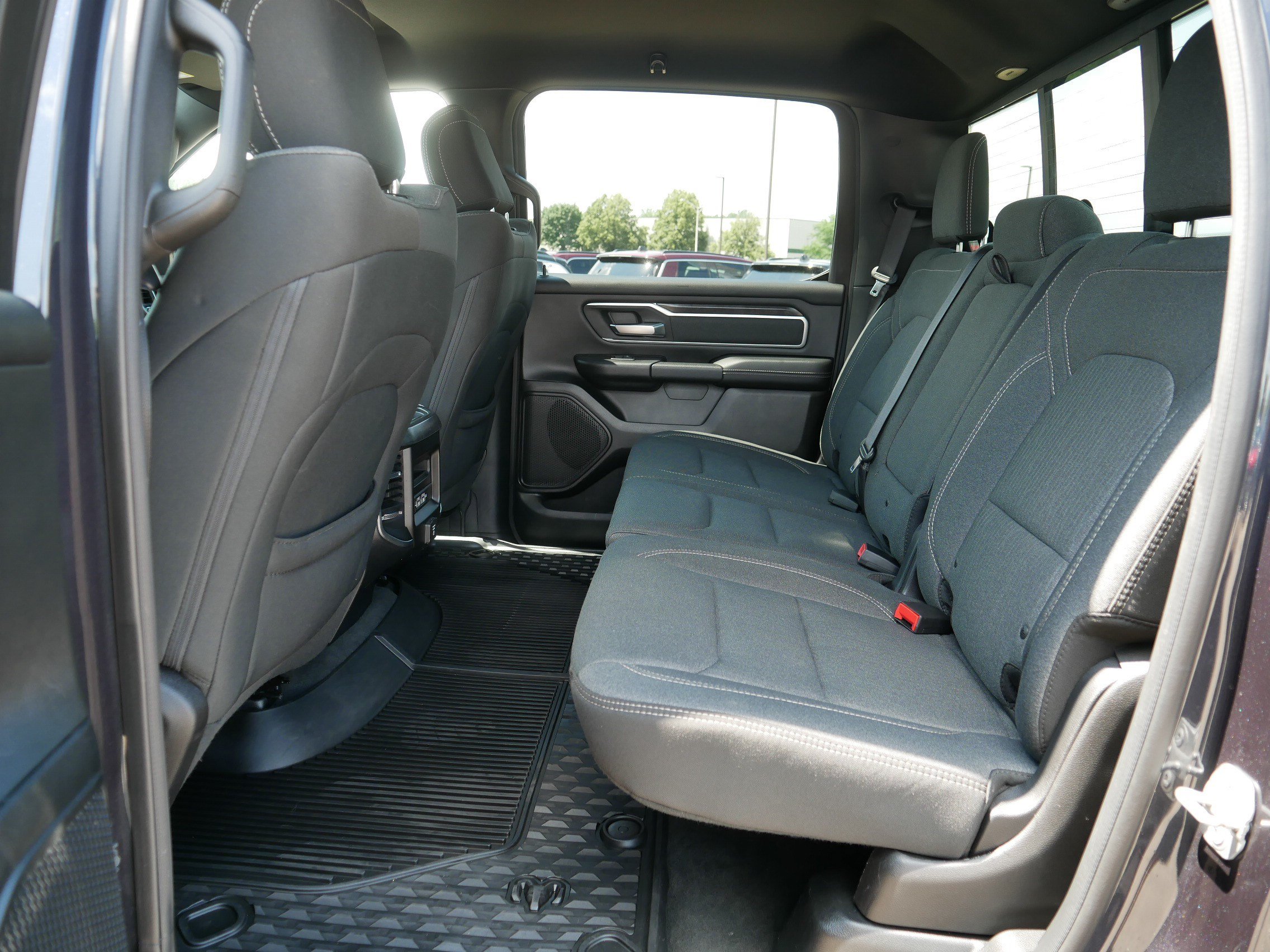 Used 2019 RAM 1500 Big Horn AWD/4WD image 35