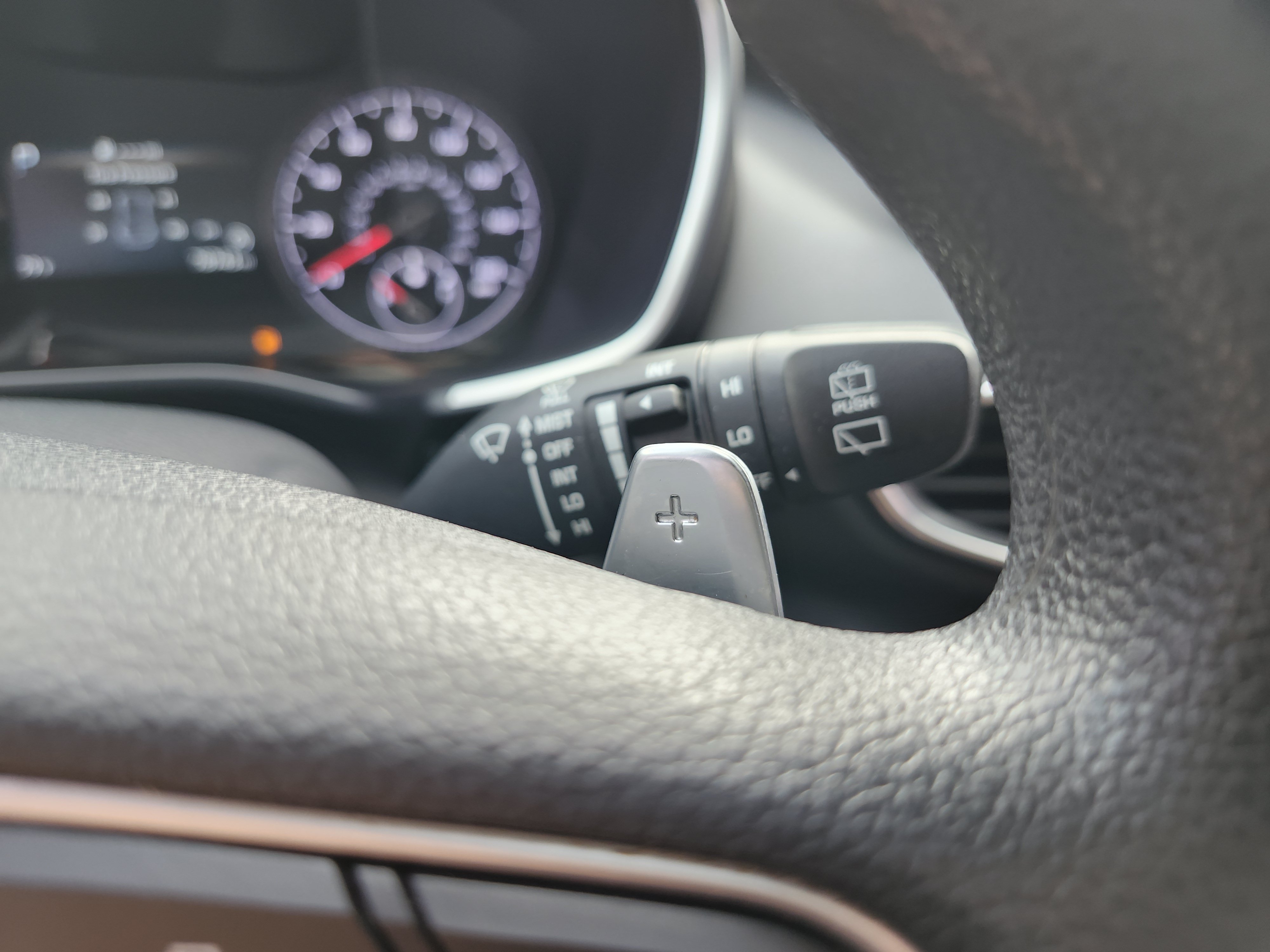 Used 2022 Hyundai Santa Fe SE w/ Cargo Package FWD image 30
