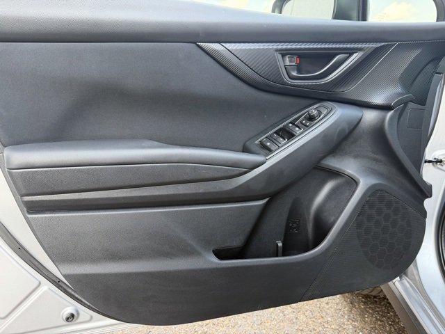 Used 2023 Subaru Crosstrek 2.0i image 11