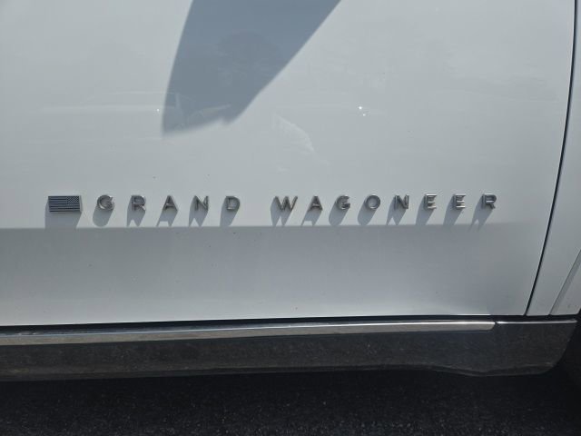 Used 2022 Jeep Grand Wagoneer Series II w/ Premium Group II AWD/4WD image 15